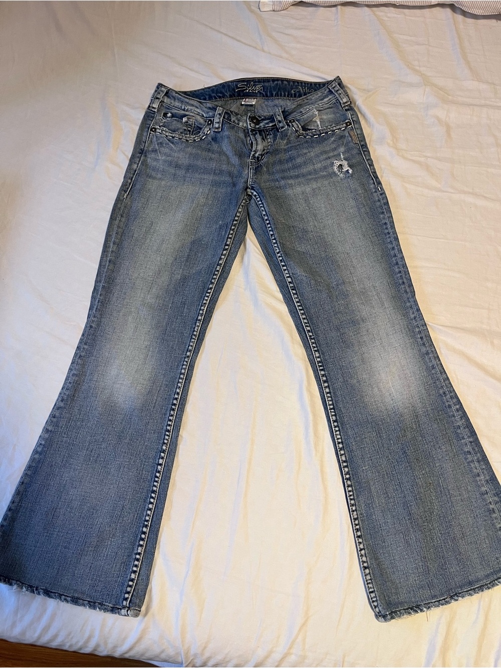Silver Jeans AIKO Mid Rise Flare Bootcut Jeans W29 L33 Distressed Y2K Boho